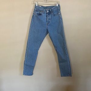 Levi’s 501 stretch skinny